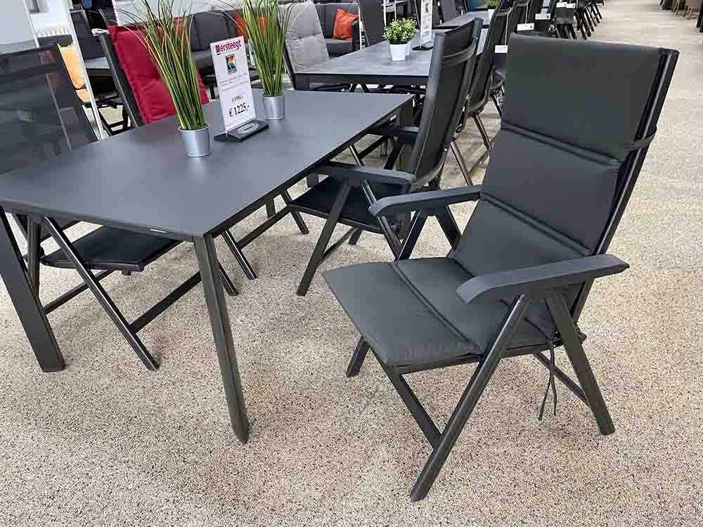 4 Kettler Basic verstelbare stoelen incl. kussens SHOWSET 1 Kettalux leisteenlook Edge tafel 160x95 cm